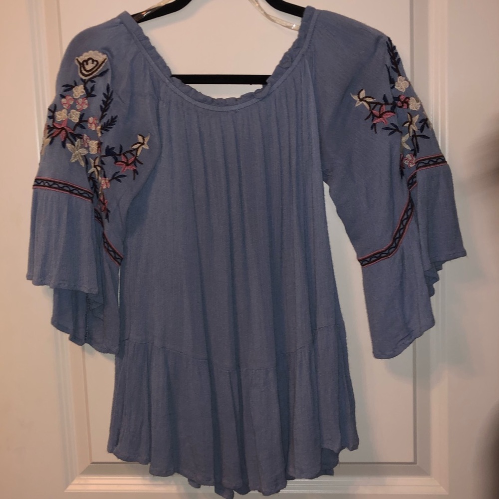 Altar’d State Embroidered off the shoulder top